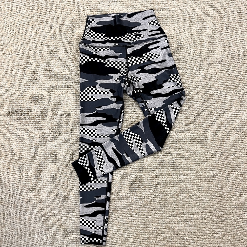Pixie Lane long leggings, NWOT